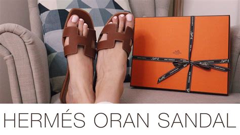 hermes oran sandals gold piqures